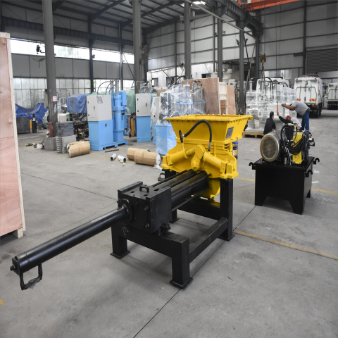 粘稠物料輸送泵技術解析:從結構設計到防堵、耐磨性能優化